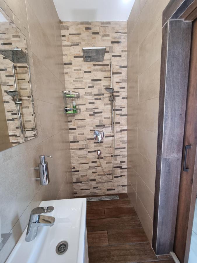 Mosaic Villa By The Sea 普罗塔拉斯 外观 照片